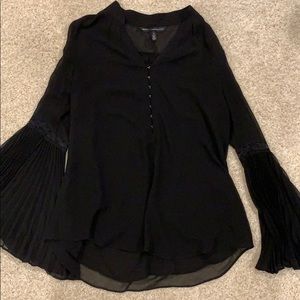 White House Black Market Top Size 8